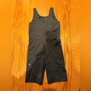Girls size medium (8) Old Navy Active Powersoft bodysuit